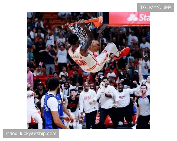 特写：主场最后一战，热火为哈斯勒姆举办盛大的球衣退役仪式